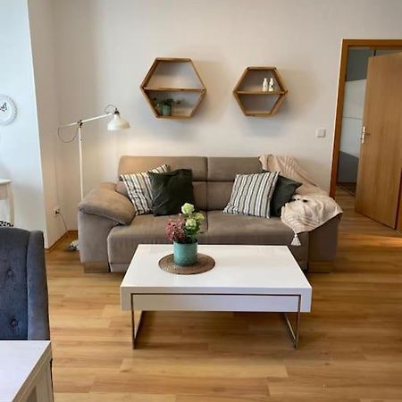 Taufrische Ferienwohnung Wuerzburg Zell am Main Екстериор снимка